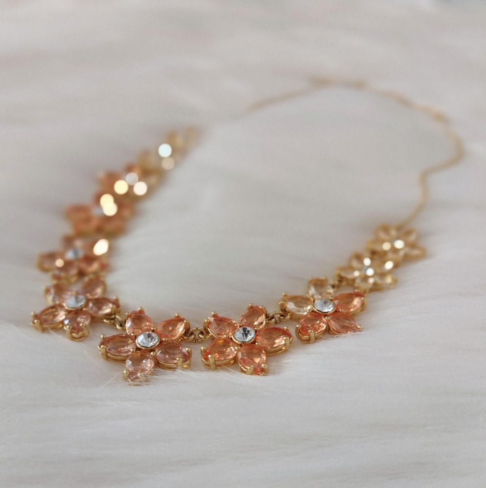 Kate Spade Cristal flower necklace